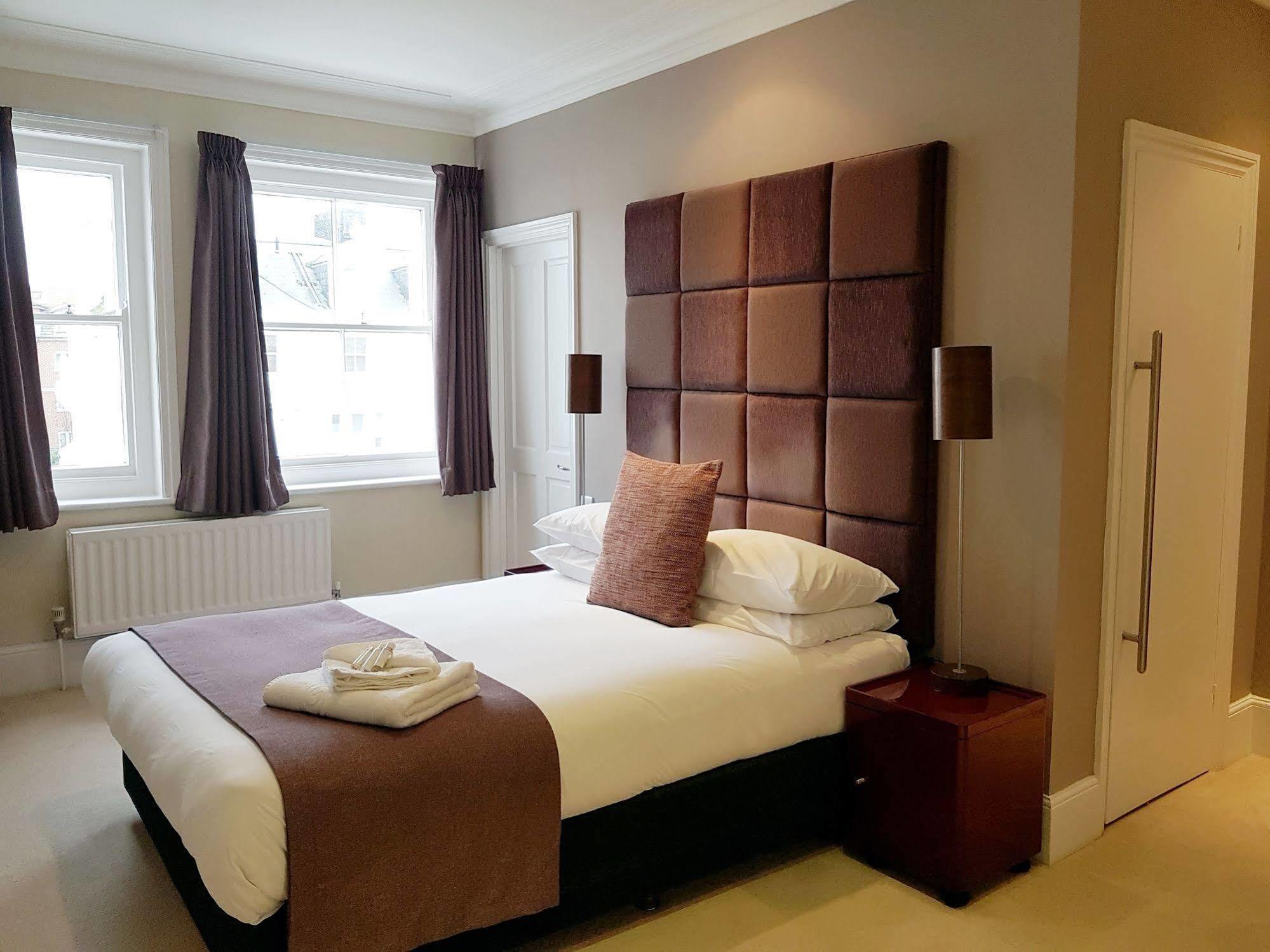 The Relish Bed & Breakfast โฟล์กสตัน ภายนอก รูปภาพ